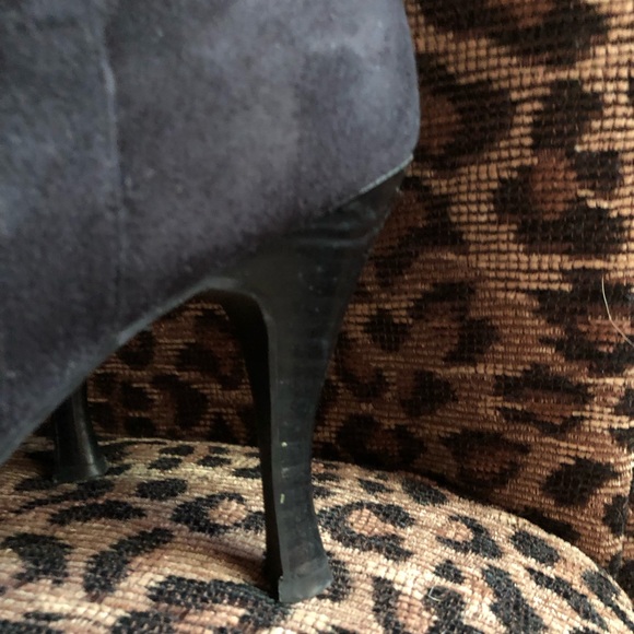 BCBG Generation Betty’s Tall Suede Boot - size 9.5 - Picture 10 of 10